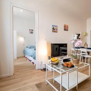 Appartamento Private Independant Flat - Center - 2 Balconies